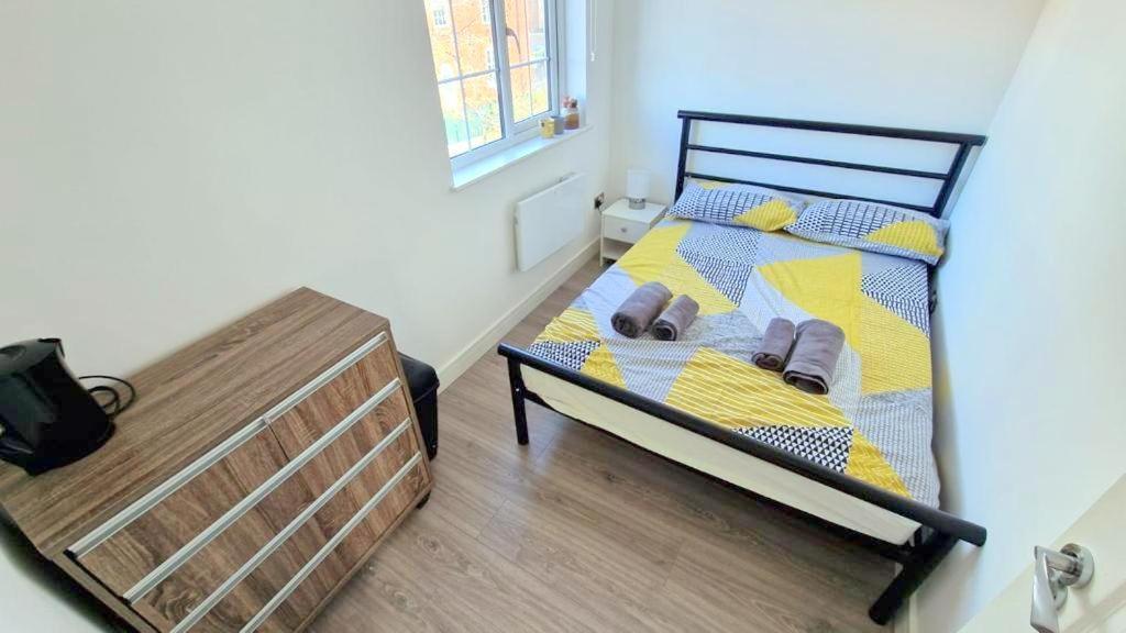Lilleshall Rooms Mitcham Eksteriør bilde